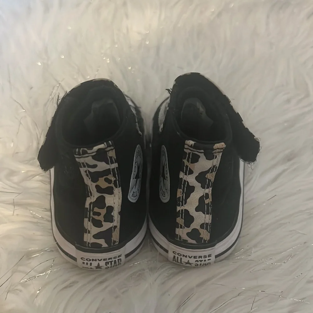 Converse Infant high top size 5